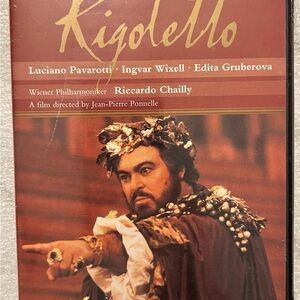 Rigoletto DVD with Luciano Pavarotti
